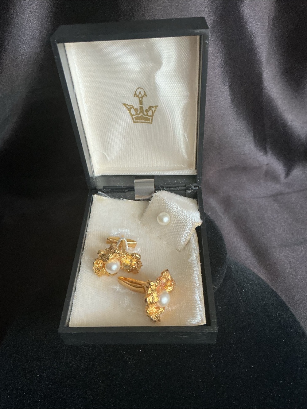 Vintage Tie Tack and Cuff Links Floral with Faux Pearl